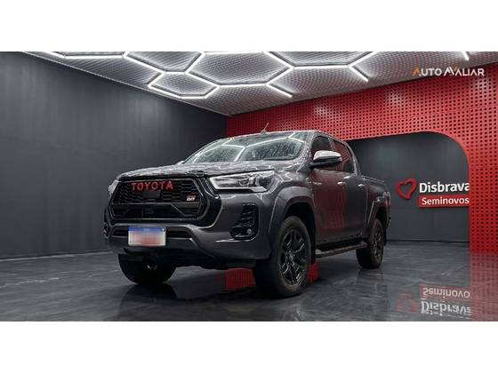 TOYOTA HILUX 2.8 D-4D TURBO DIESEL CD SRX 4X4 AUTOMÁTICO